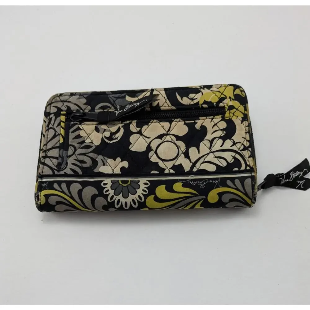 Womens VERA BRADLEY Black Gray Yellow Paisley Quilted Flap Turnlock Wallet‎